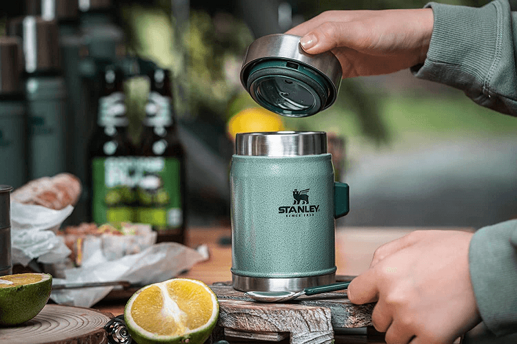 فلاسک غذا Stanley مدل Classic قاشق دار ظرفیت 400 میلی لیتر — تصویر ۵