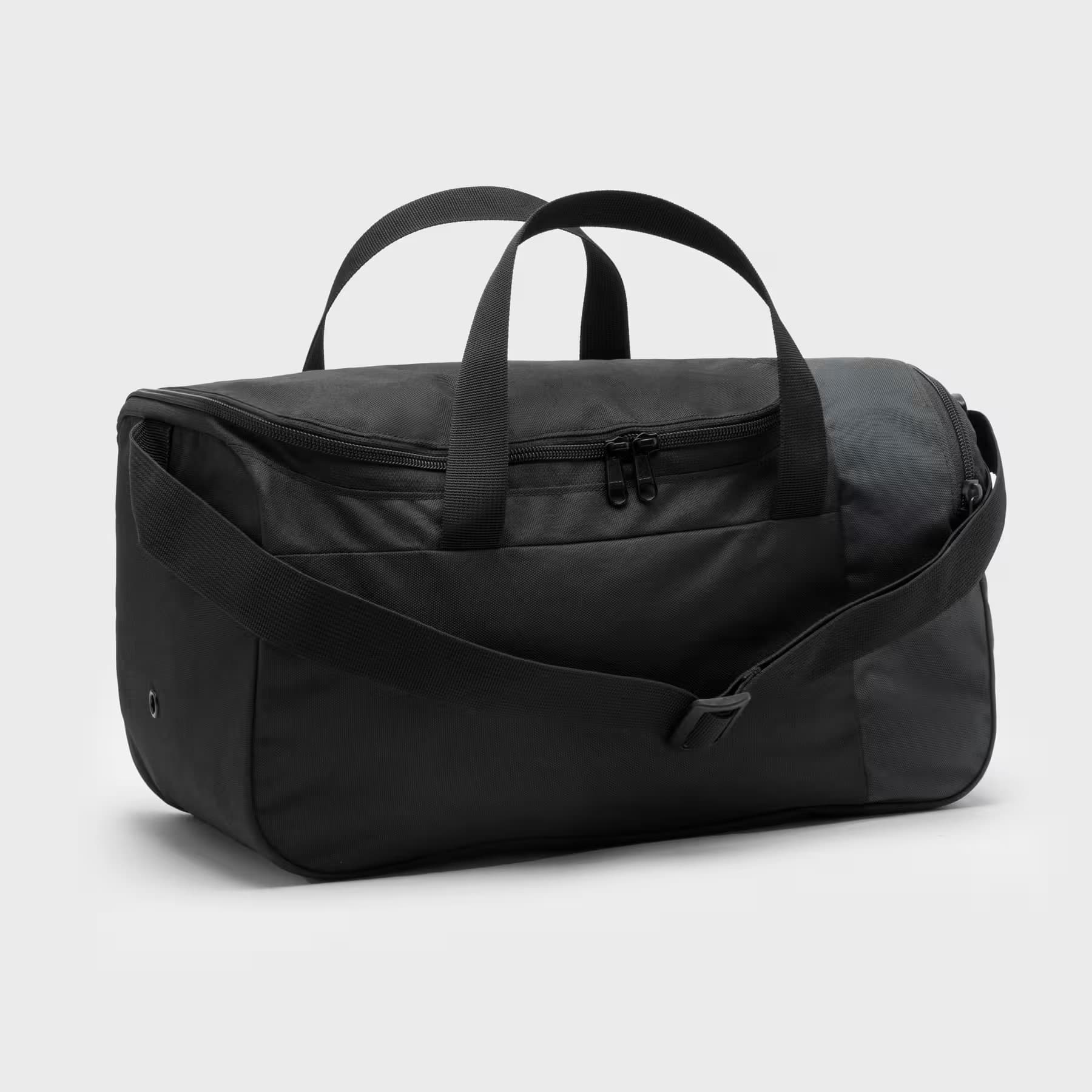 کیف ورزشی کیپستا دکتلون Kipsta Sports Bag – 20L – Black – Essential