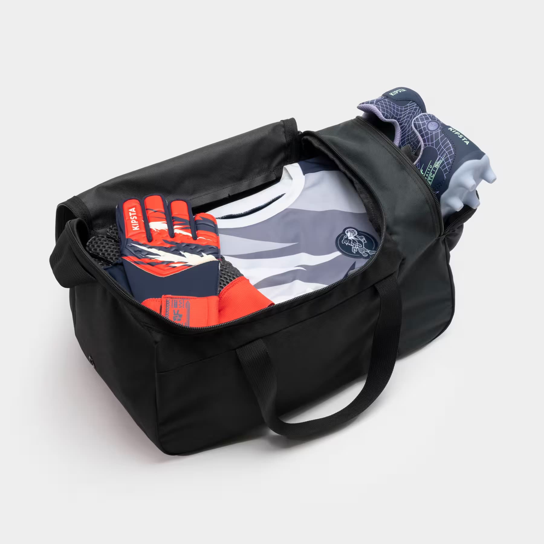 کیف ورزشی کیپستا دکتلون Kipsta Sports Bag – 20L – Black – Essential — تصویر ۲