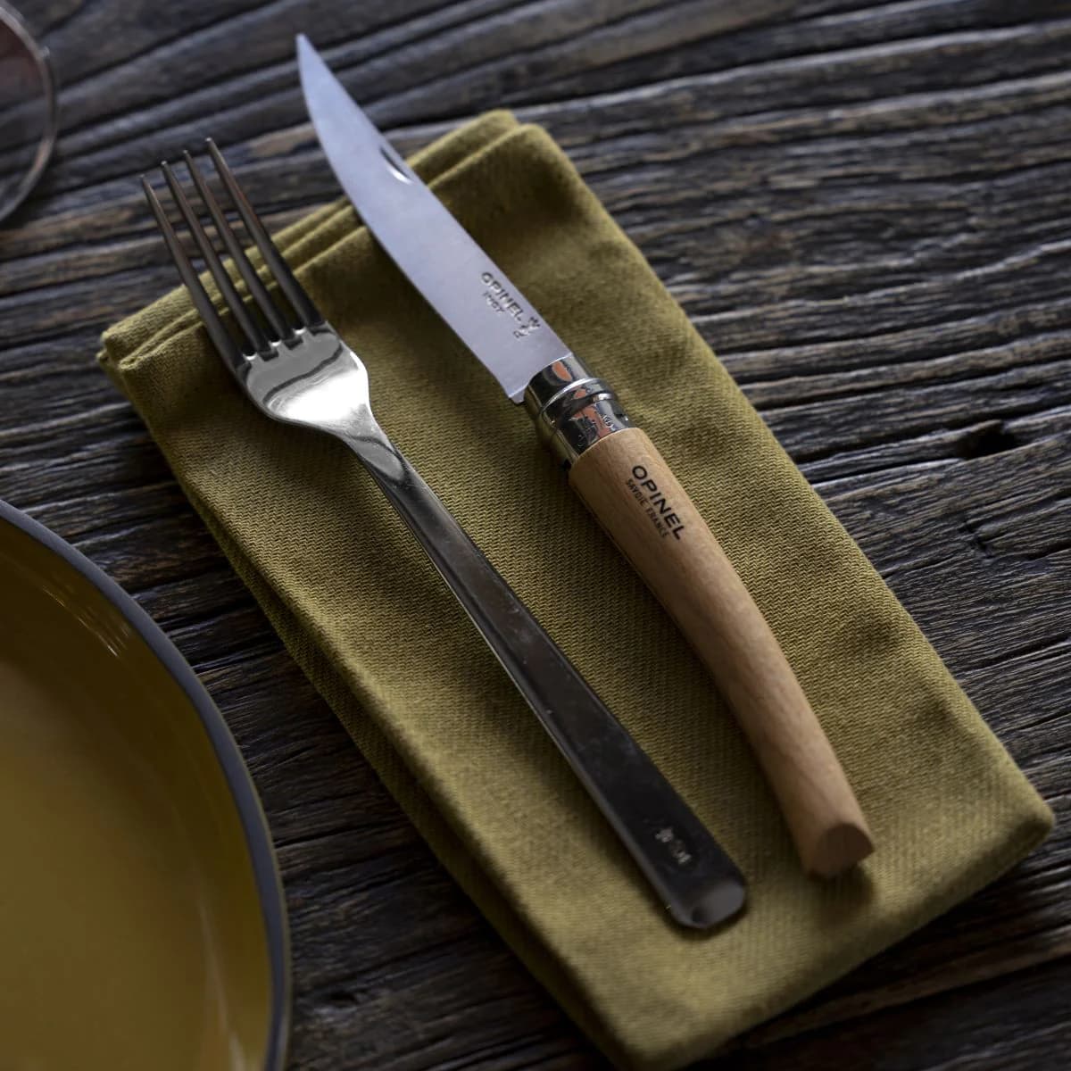 چاقو اپینل ایفل 08 استنلس – چوب راش Opinel No.08 Effilé Stainless Steel Slim Folding Knife | Beech wood — تصویر ۳