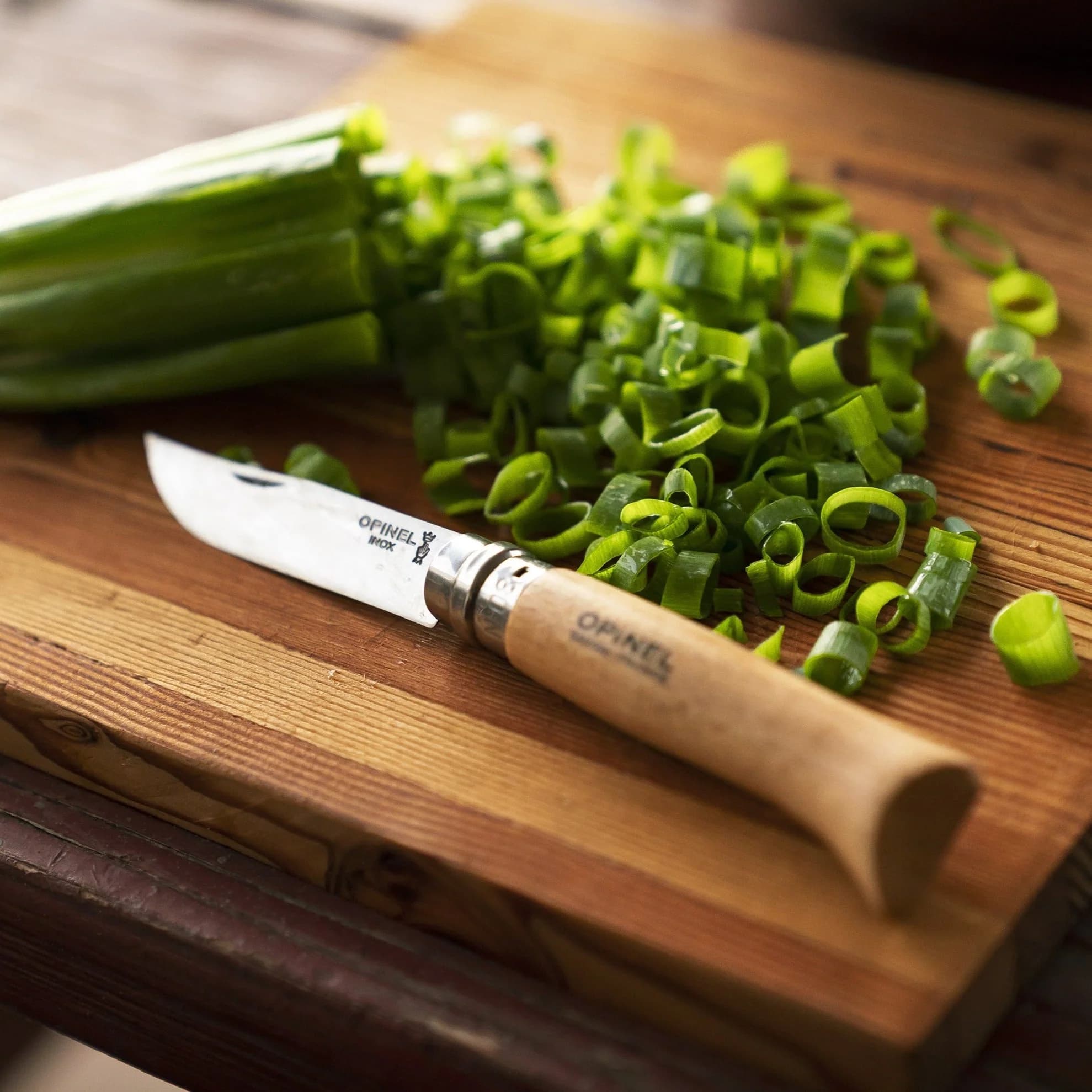 چاقو اپینل 08 استنلس – چوب راش Opinel No.08 Stainless Steel Folding Knife | Beech wood — تصویر ۲
