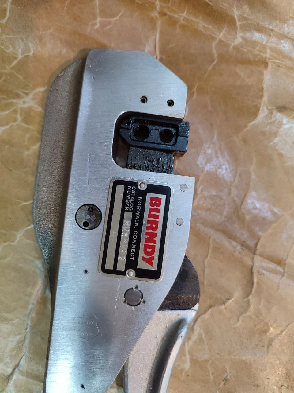 آچار پرس کابلشو آلومینیومی آمریکایی — تصویر ۲