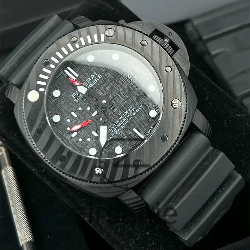 ساعت مچی مردانه پنرای اتوماتیک سابمرسیبل Panerai Submersible Black — تصویر ۳