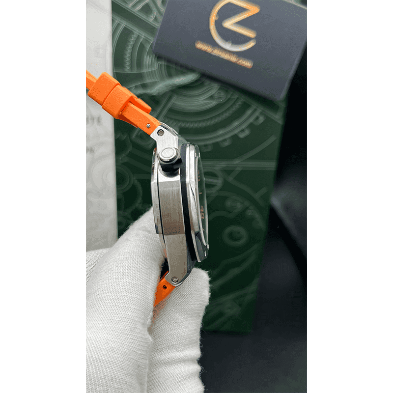 ساعت مچی مردانه اودمار پیگه افشور Audemars Piguet OffShore Chronograph Silver Orange — تصویر ۸