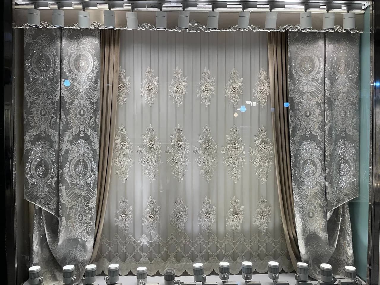 پرده فلت