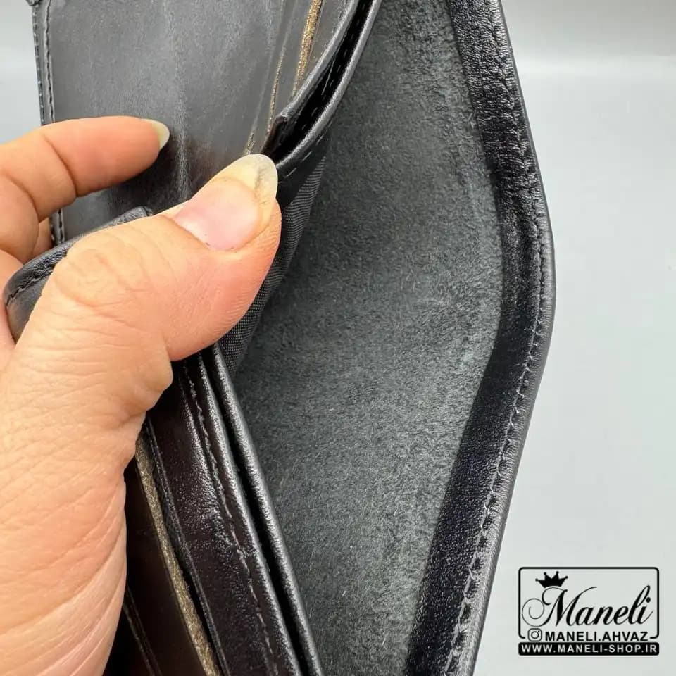 ست هدیه‌ای چرم و عینک Ray-Ban چرمسال | چرم طبیعی مشکی 14040520 — تصویر ۲