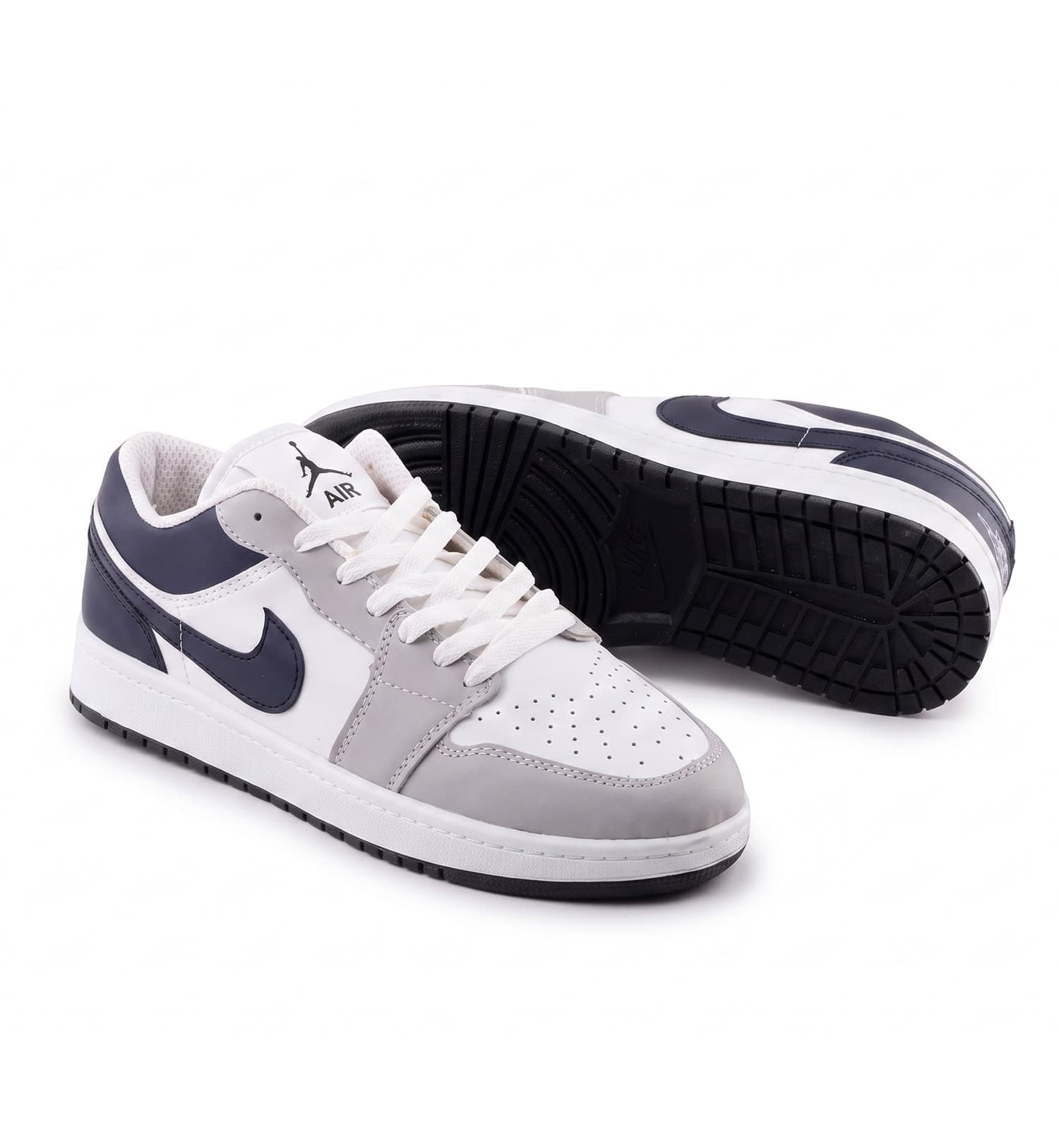 کفش مردانه روزمره چرم مصنوعی سفید طوسی Nike کد 50684 — تصویر ۲