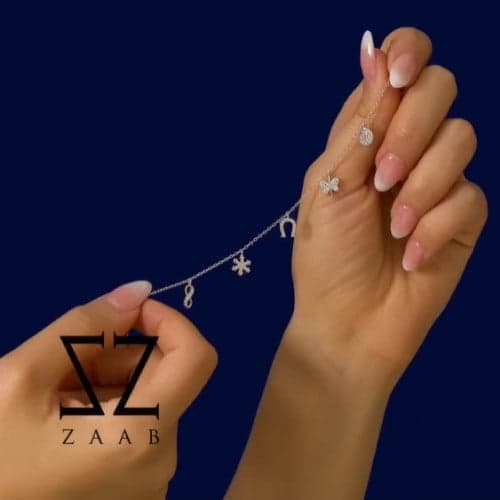 دستبندنقره آویزدار
