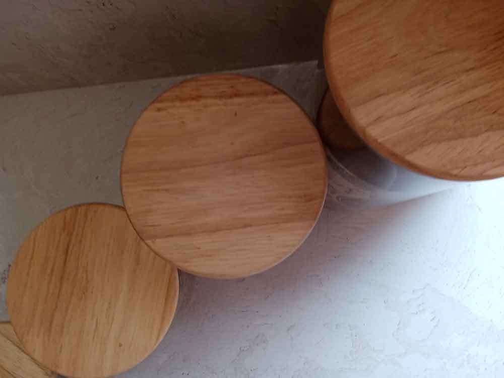 بانکه شیشه ای با درب چوبی بامبو (5081) — تصویر ۴