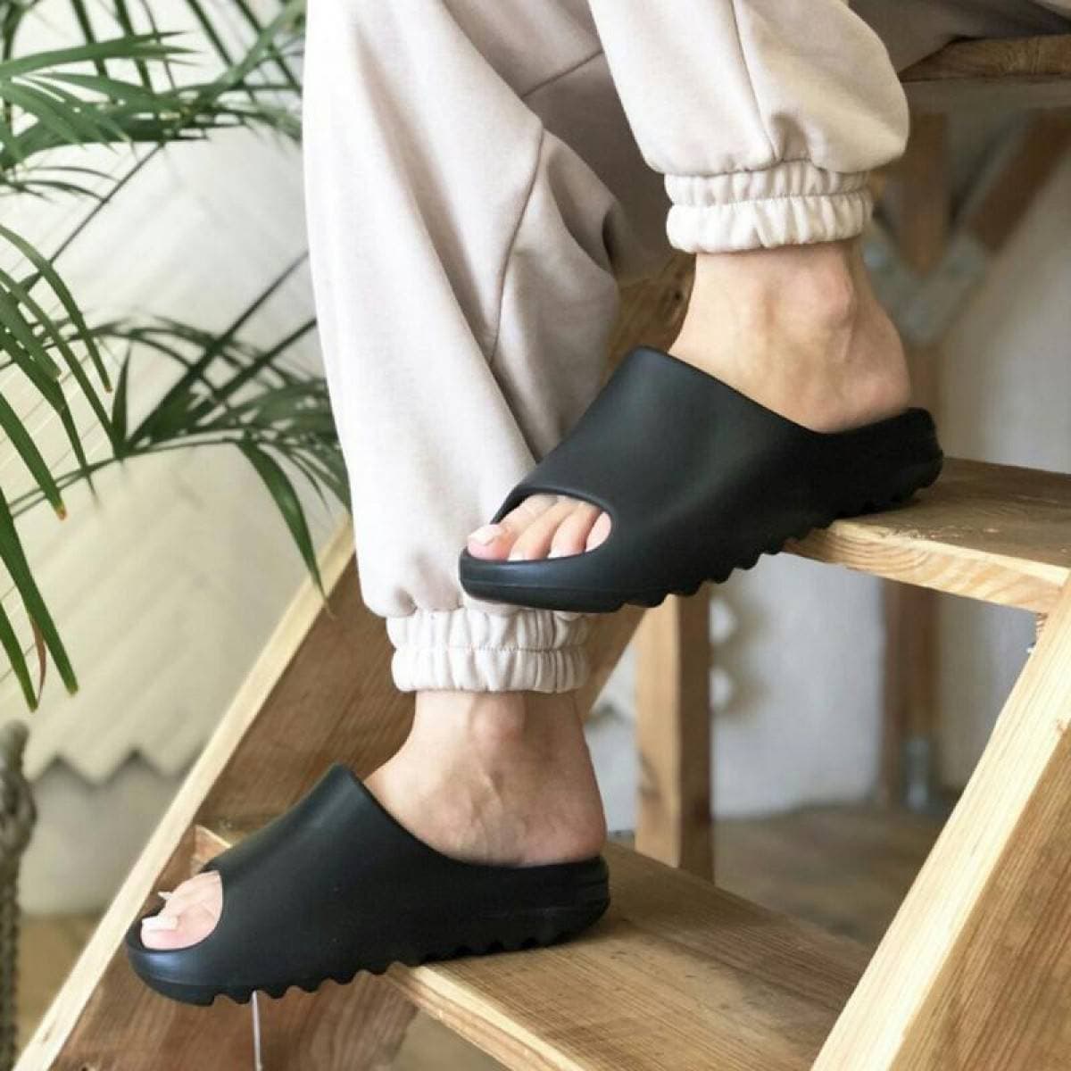 دمپایی مردانه آدیداس یزی — تصویر ۳