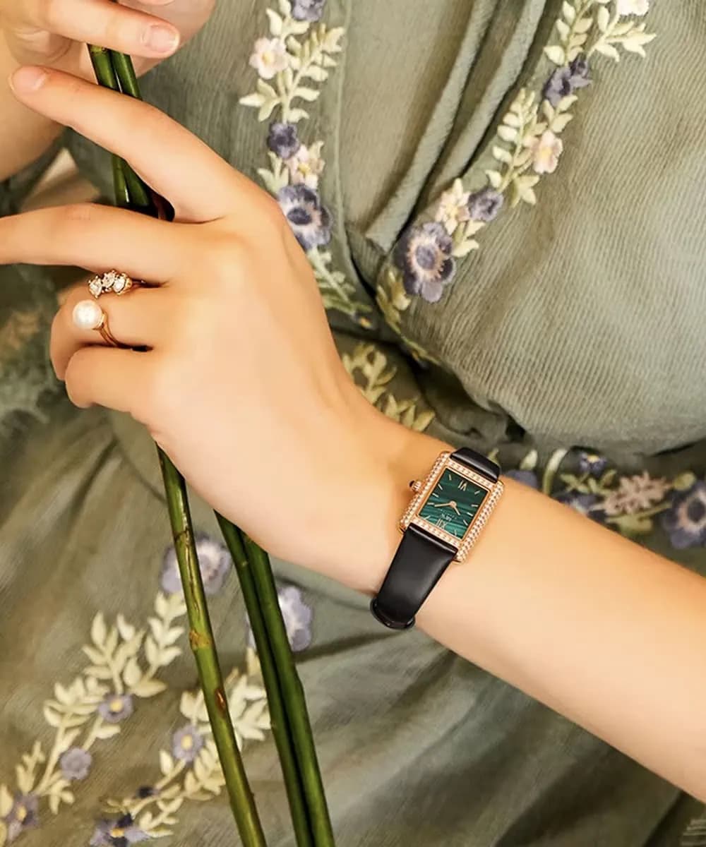 ساعت مچی زنانه کارنیوال مدل IW3016.L — تصویر ۶