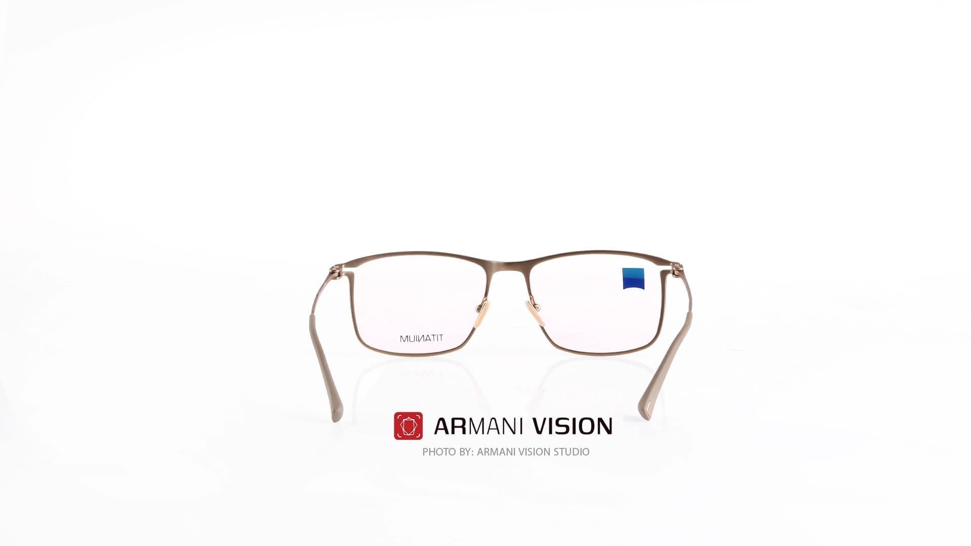 عینک زایس ZEISS – ZS 40025 – F 010 — تصویر ۳