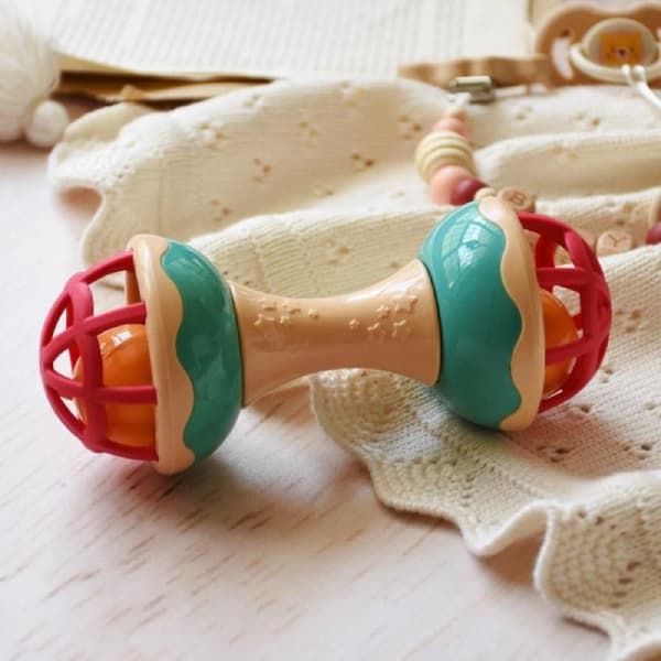 جغجغه دمبلی دو طرفه نوزادی سبز