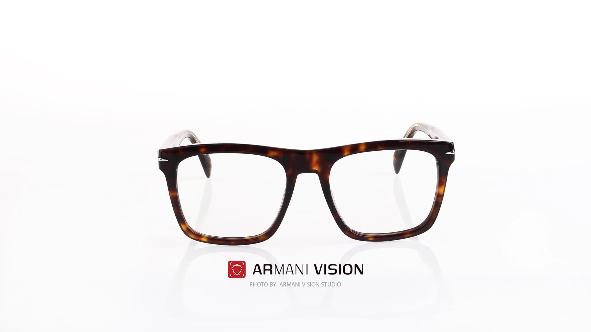 عینک دیوید بکهام DAVID BECKHAM – DB7000CS – 8699 — تصویر ۲