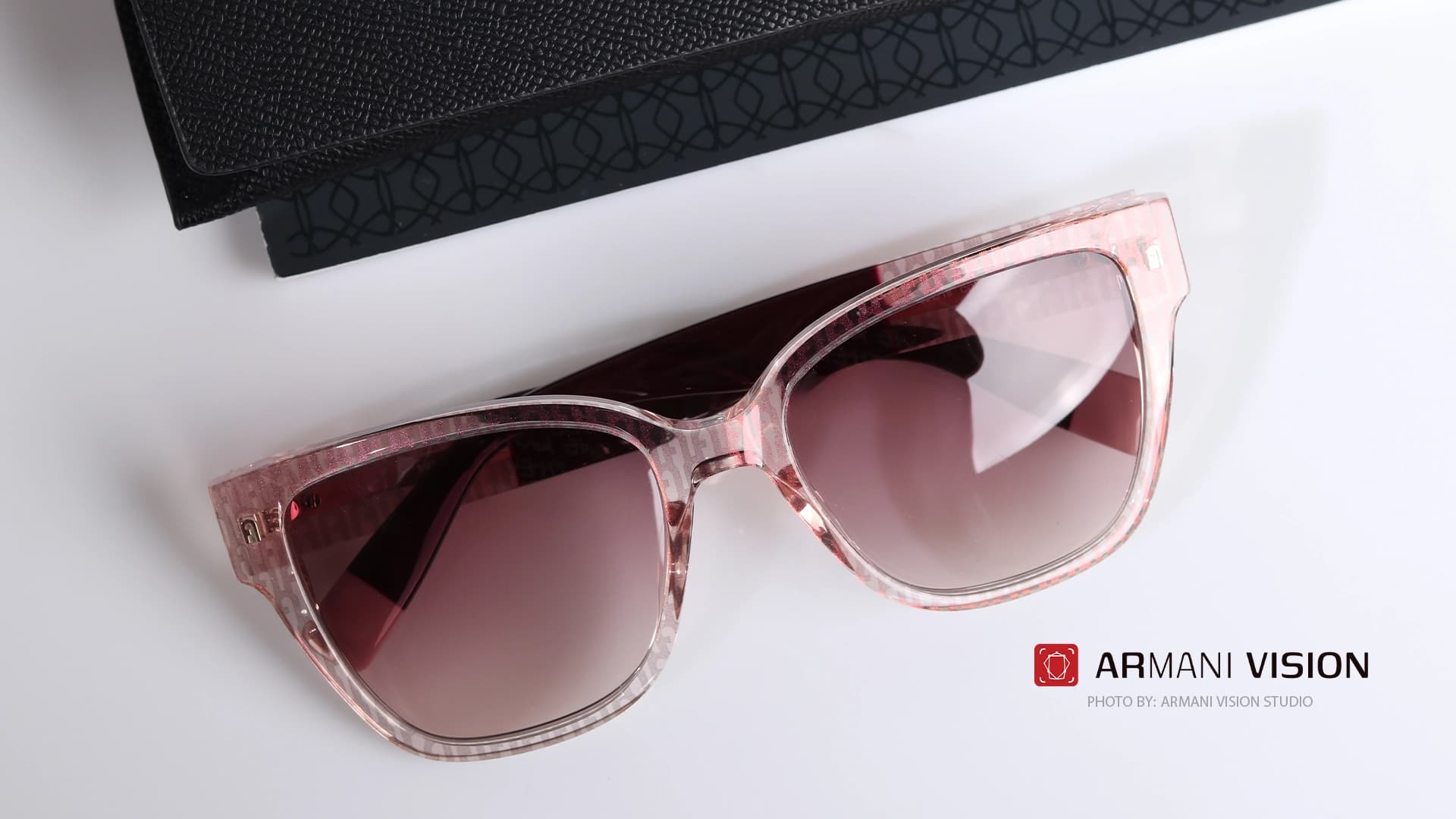 عینک فورلا FURLA – SFU592 – 9AH — تصویر ۶