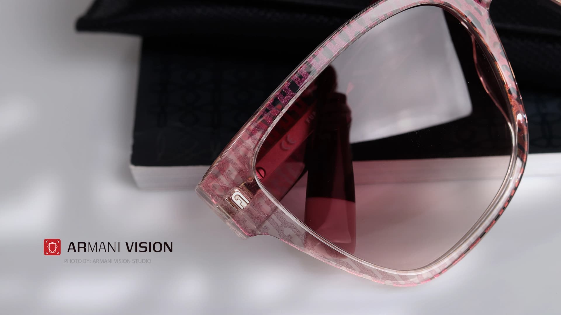 عینک فورلا FURLA – SFU592 – 9AH — تصویر ۷