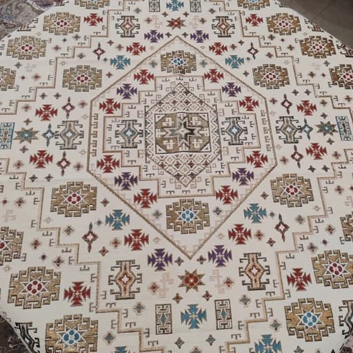 رومیزی مربع مخمل ابریشم شاین دار طرح عشایر90
