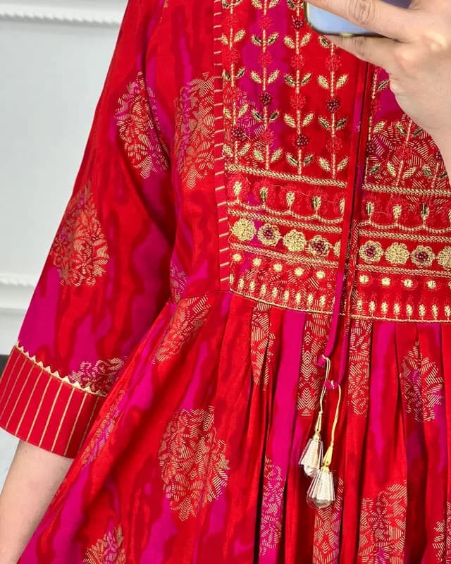 ساحلی هندی گلدوزی راجو 1371 — تصویر ۸