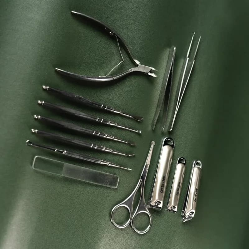 کیت مانیکور 13 کاره گرین لاین مدل Green Lion 13 in 1 Manicure Kit — تصویر ۲