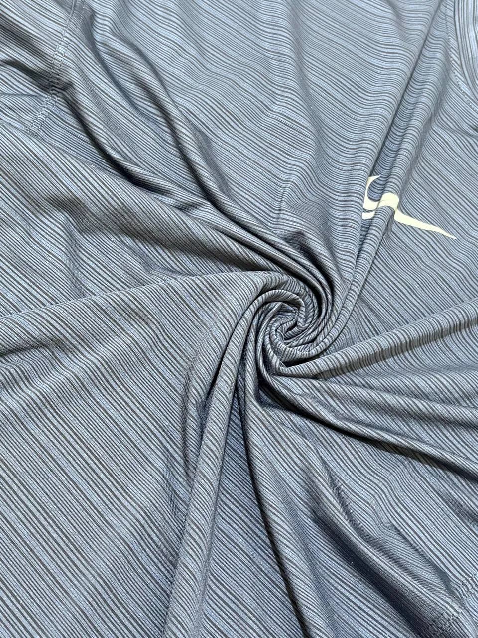 تيشرت باشگاهي سايز بزرگ پارچه ميراژ — تصویر ۴