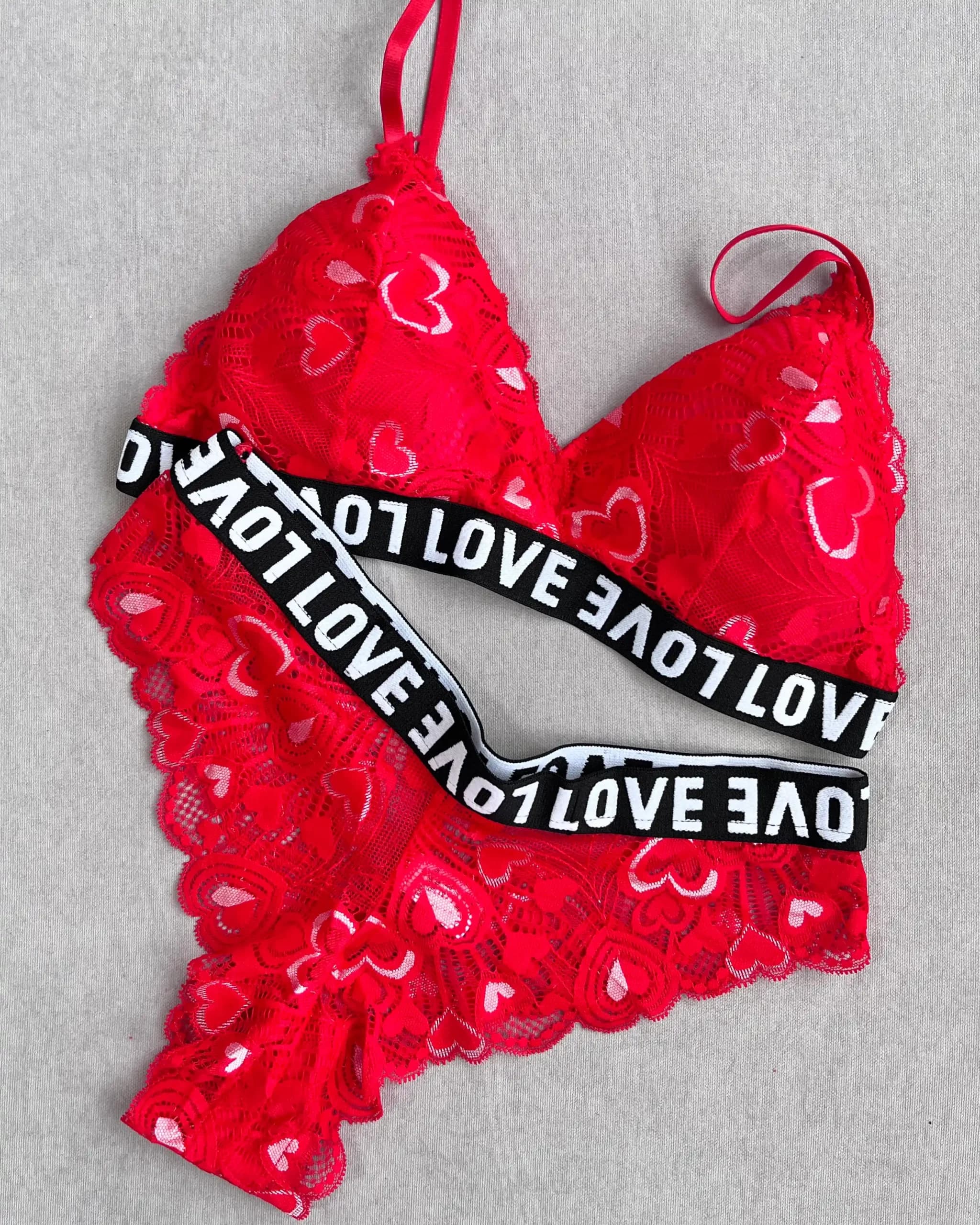ست نیمتنه و شورت اسپورت love — تصویر ۴