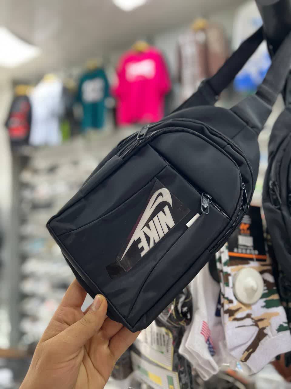 کیف دوشی(body bag) — تصویر ۱۱