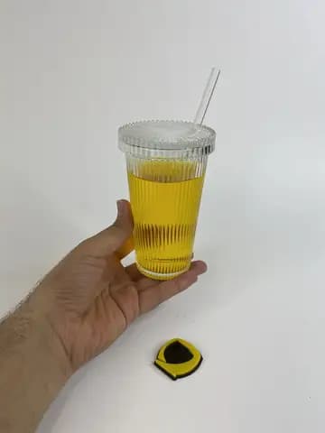 لیوان اسموتی شیاردار درب شیشه‌ای پیرکس — تصویر ۴