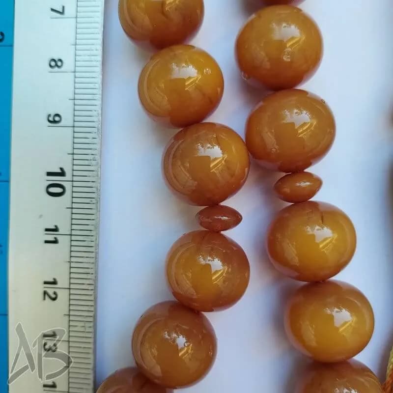 تسبیح سندلوس 33 دانه کد 953 بودار تراش زیبا ظریف و خوشرنگ آقابزرگ — تصویر ۵