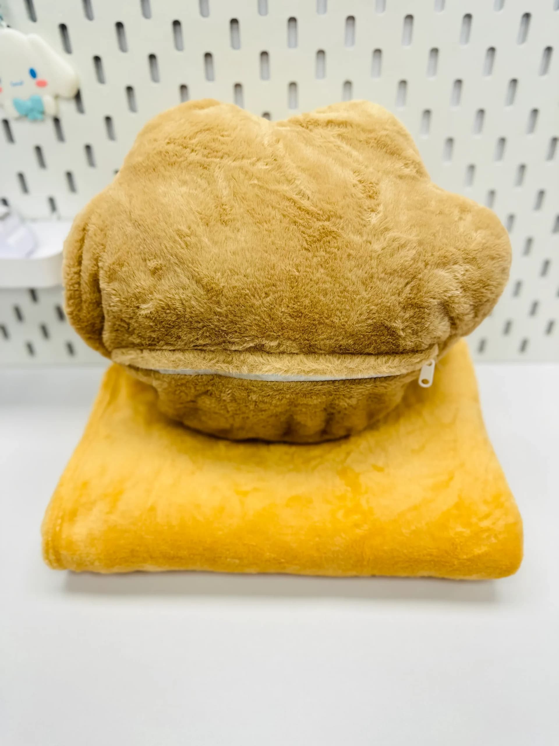 پتو بالشتی پنجه گربه قهوه‌ای Brown — تصویر ۲
