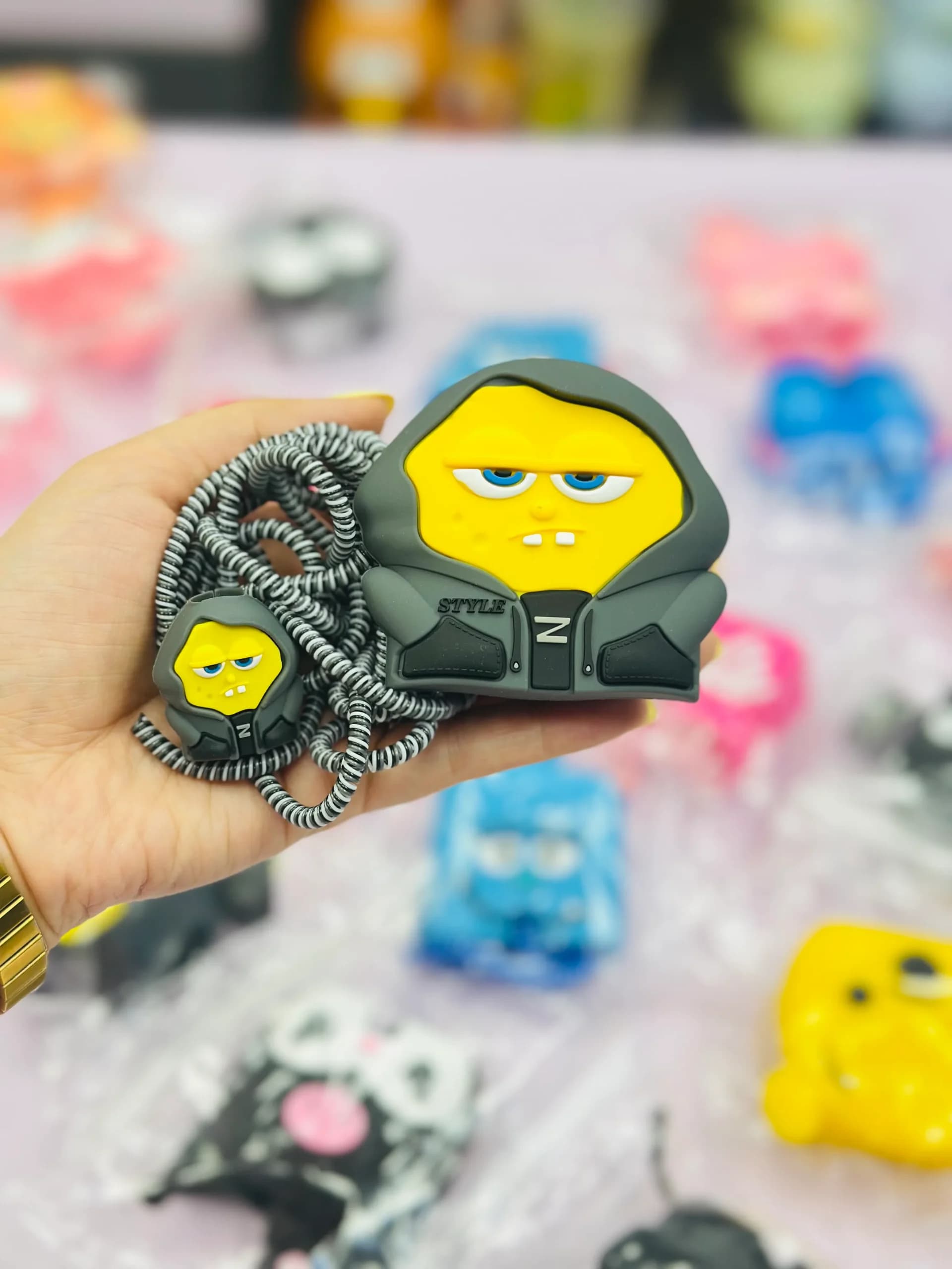 محافظ شارژر 4 تکه طرح باب اسفنجی Sponge Bob