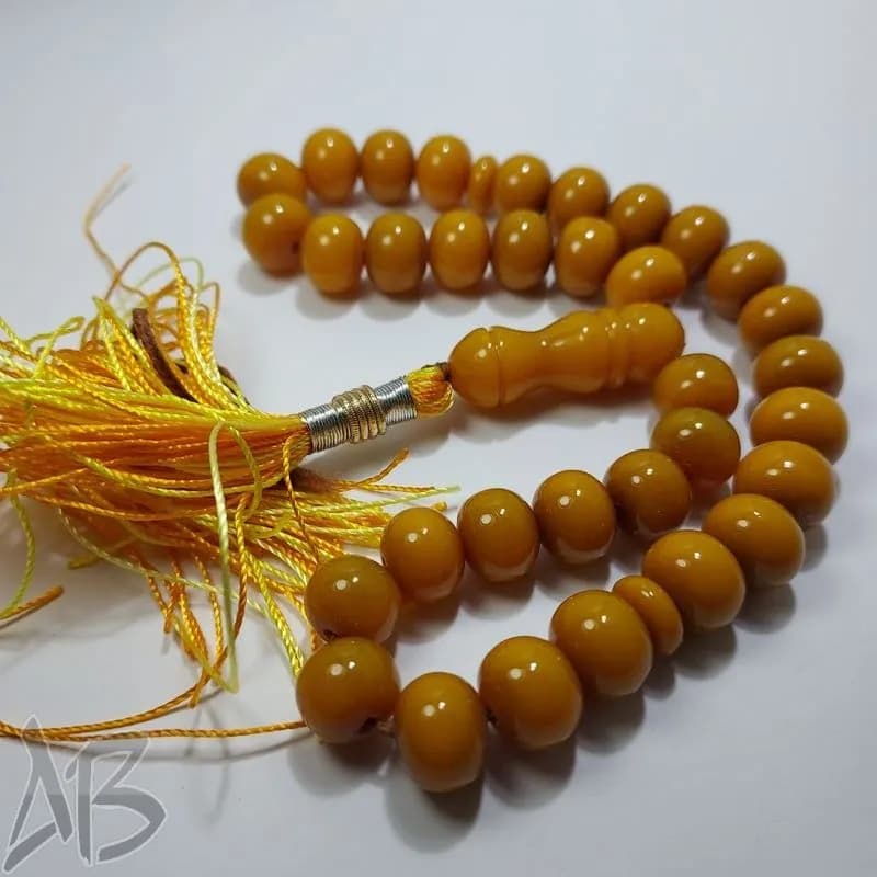 تسبیح سندلوس 33 دانه بودار تراش چرتکه ای خوش رنگ و خوش دست کد 841 آقابزرگ — تصویر ۴
