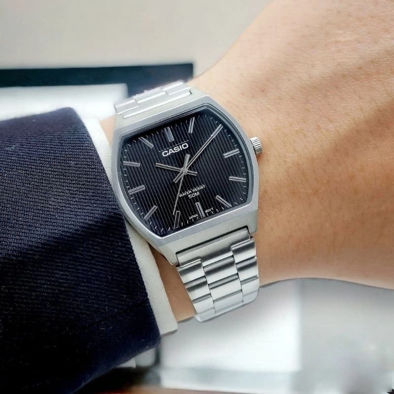 ساعت مچی مردانه کاسیو مدل CASIO MTP-B140D-1AVDF — تصویر ۴