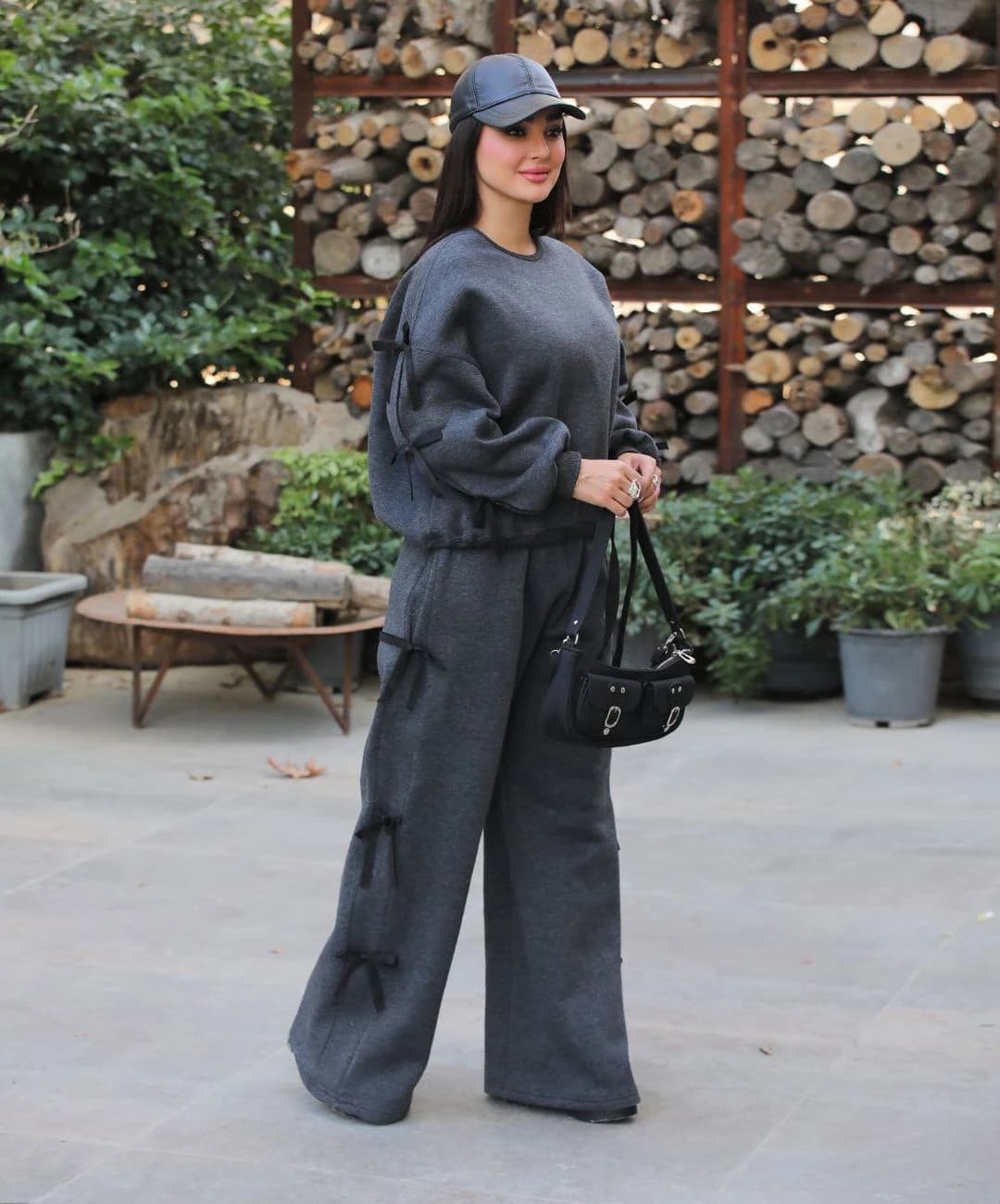 ست هودی و شلوار دورس فری سایز مدل نازدار |کد:4010 — تصویر ۲