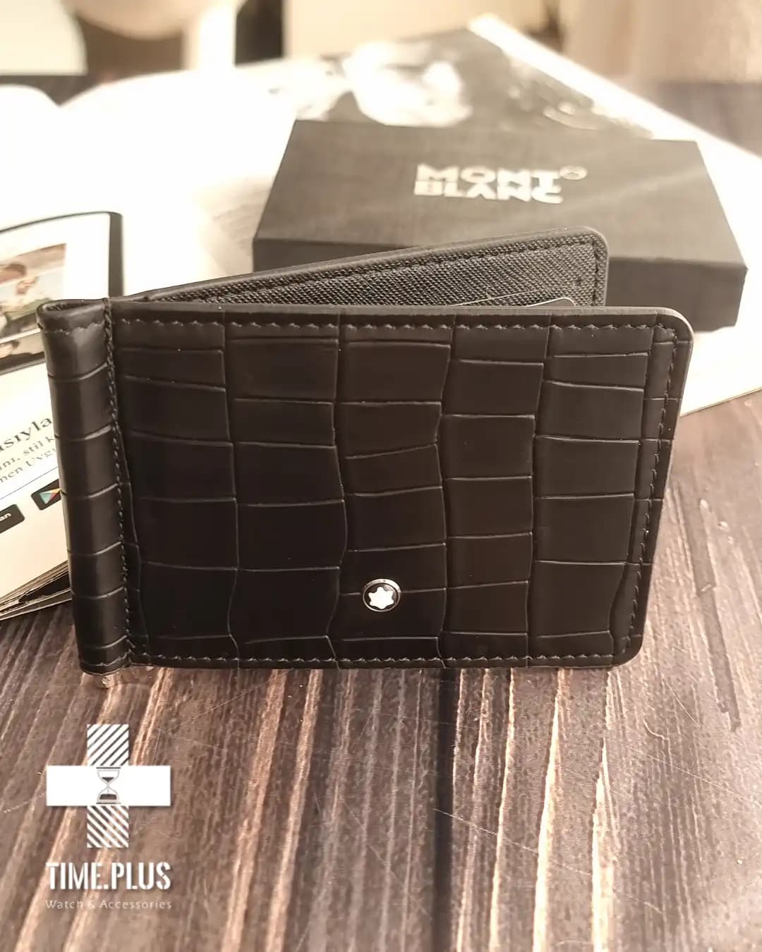 جاکارتی مون بلان مانی کیپر مشکی طرح کرکو — تصویر ۵