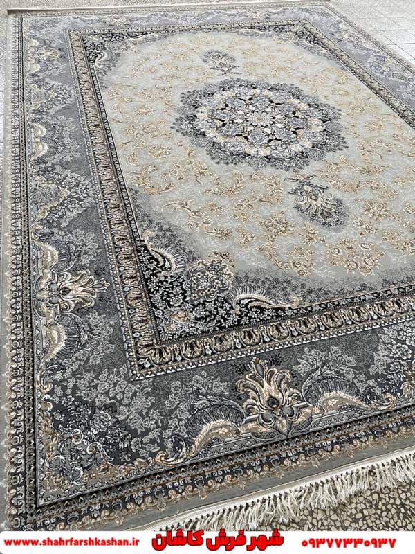 فرش طلاکوب کاشان 700 شانه طرح ارمغان فیلی