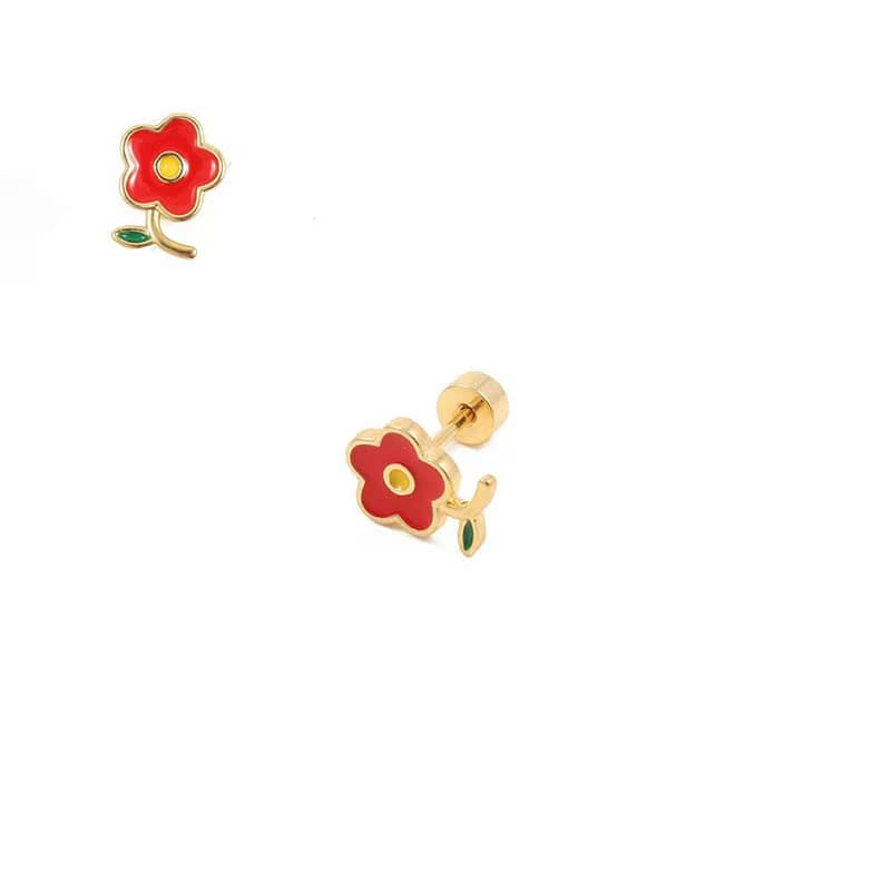 پیرسینگ گوش دخترانه طرح گل رنگ طلایی