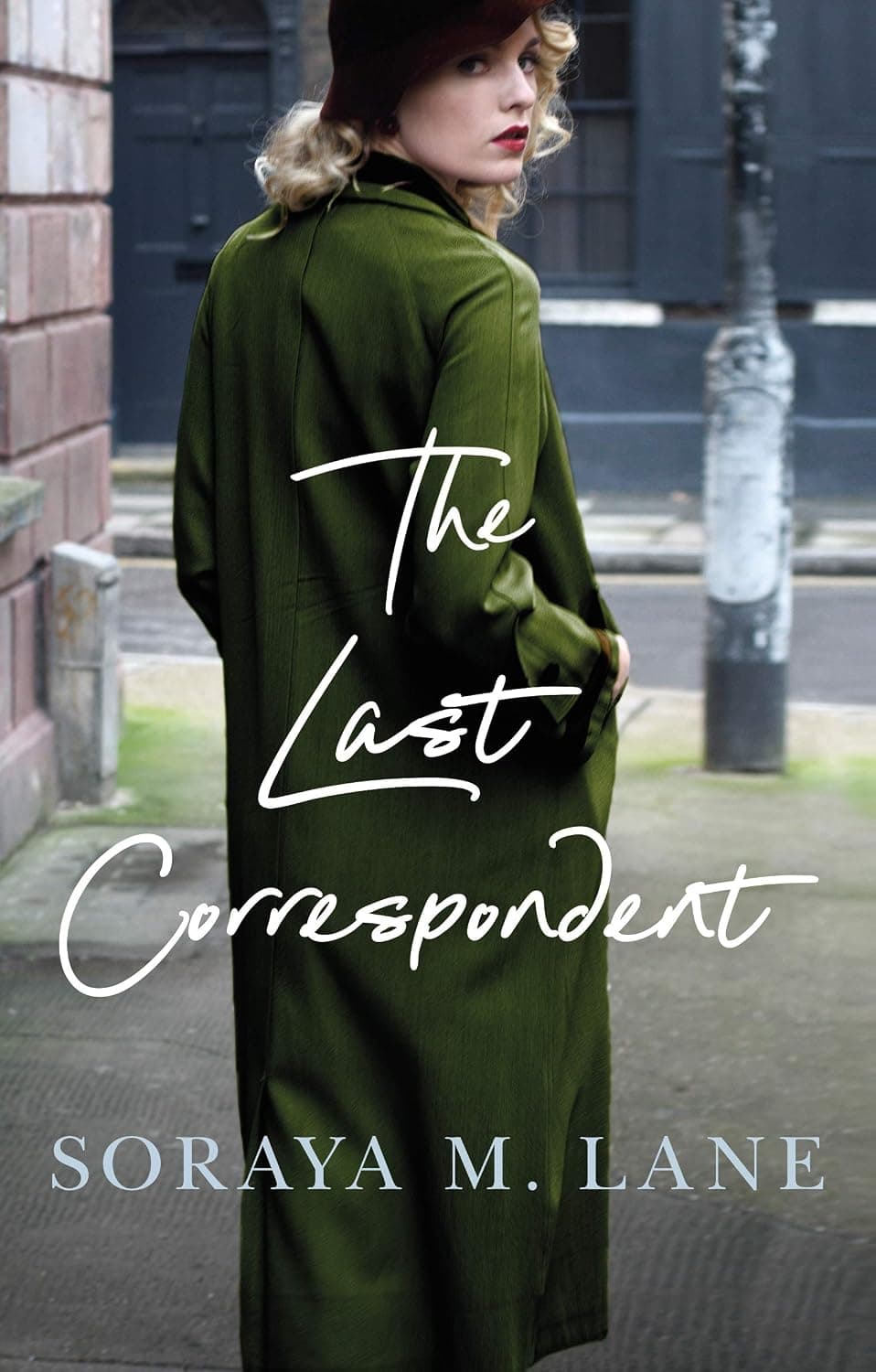 کتاب آخرین خبرنگار (The Last Correspondent) نسخه انگلیسی PDF | سورایا ام. لین