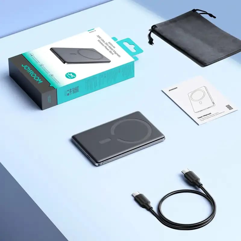 پاوربانک وایرلس فوق نازک 5000 مگنتی جویروم Joyroom JR-PBM08 توان 20 وات — تصویر ۷