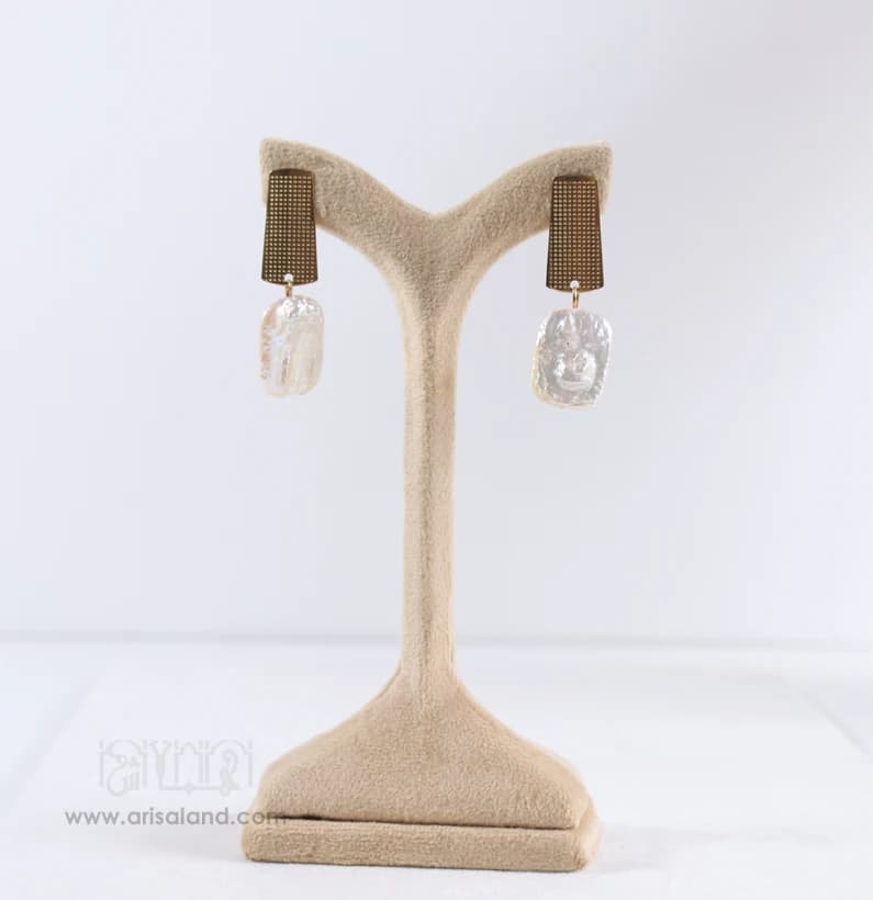 گوشواره صدف مستطیل سفید آبالون کد 247