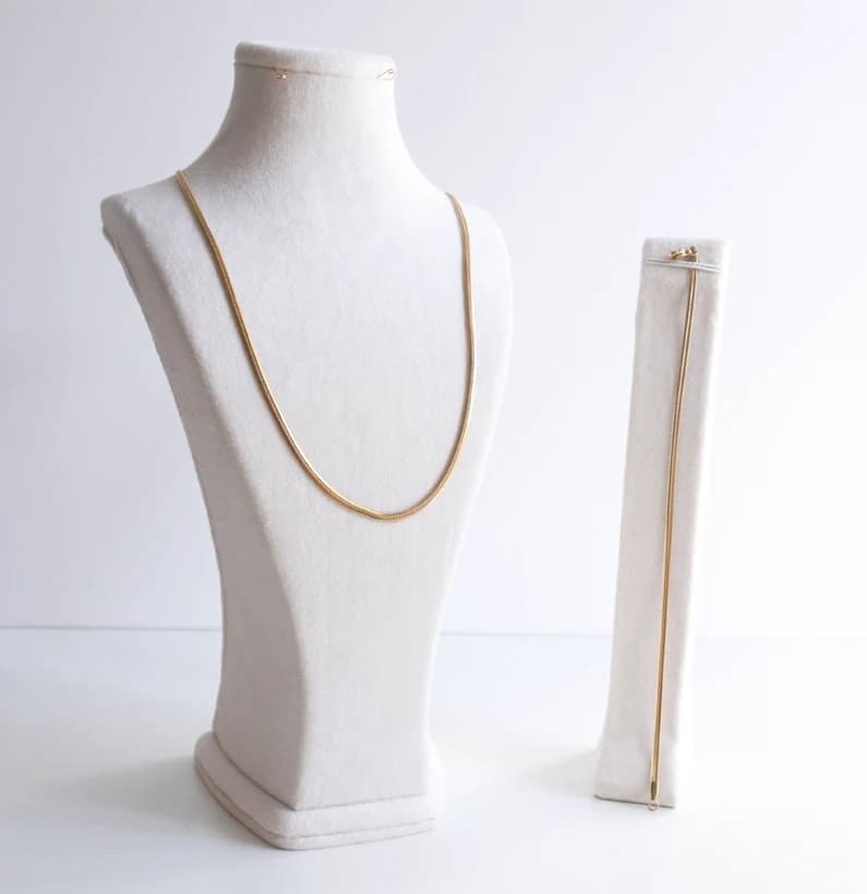 ست گردنبند و پابند استیل ماری طلایی کد 406 -02