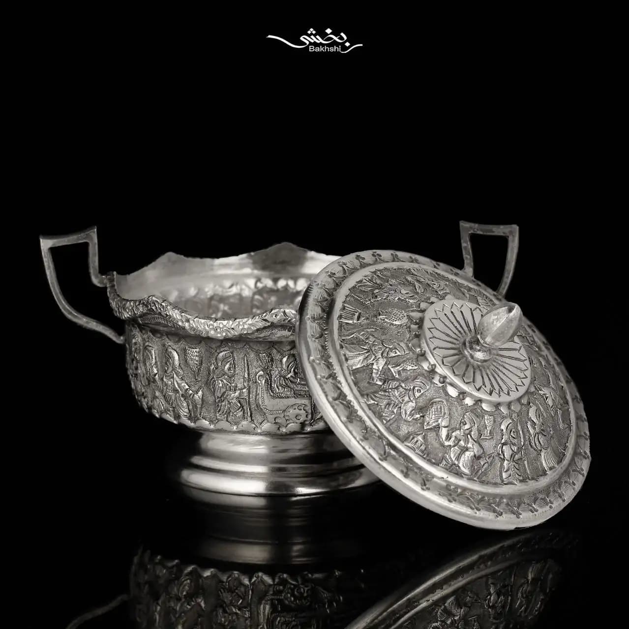 قندان نقره دسته دار قلم تخت جمشید — تصویر ۲
