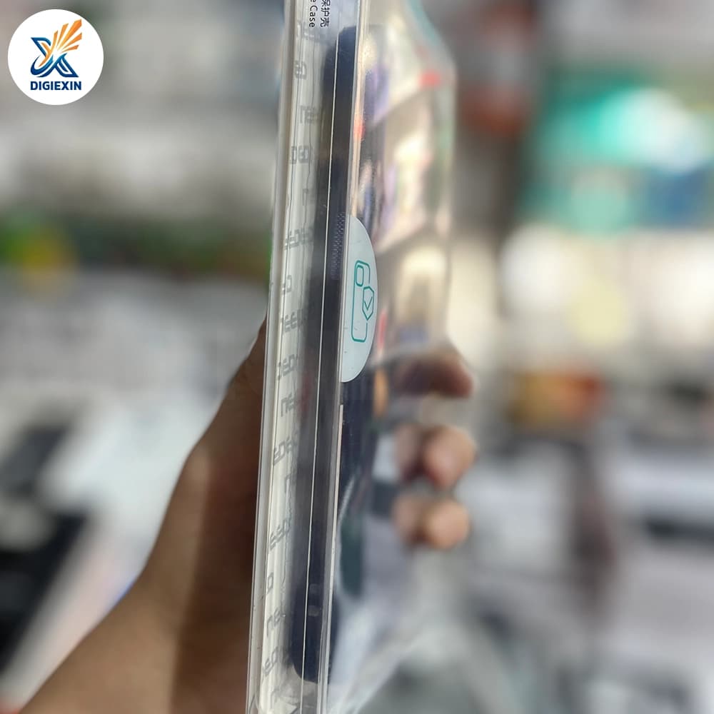 کاور needed مات مگسیف مناسب برای آیفون 15 پرومکس — تصویر ۶