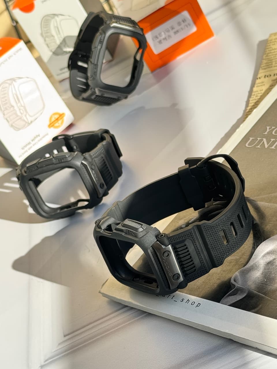 بند و گارد اپل واچ طرح G-SHOCK — تصویر ۳