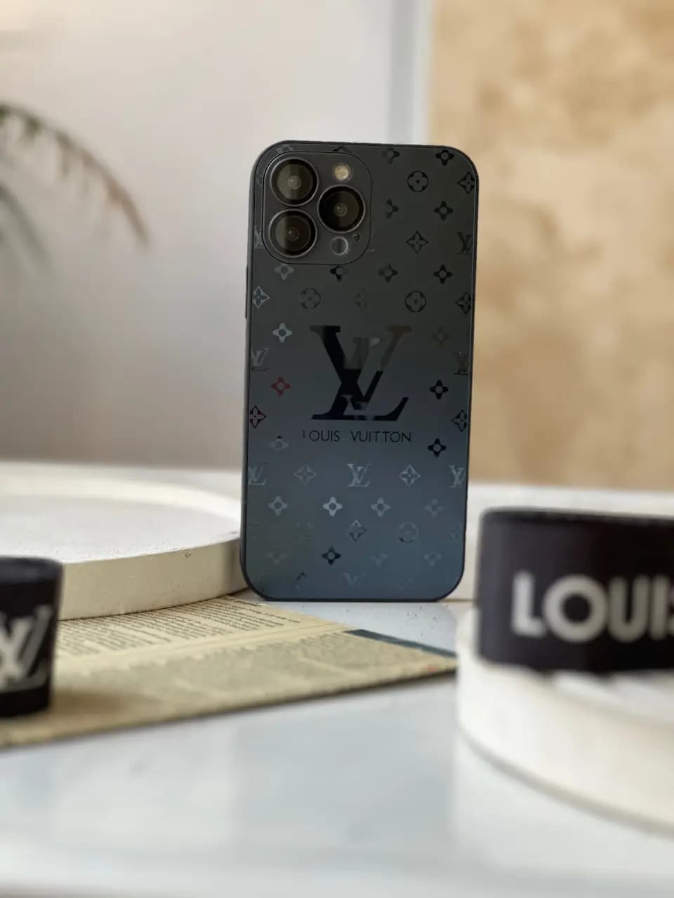قاب Louis Vuitton PVD (کدC1429) — تصویر ۲