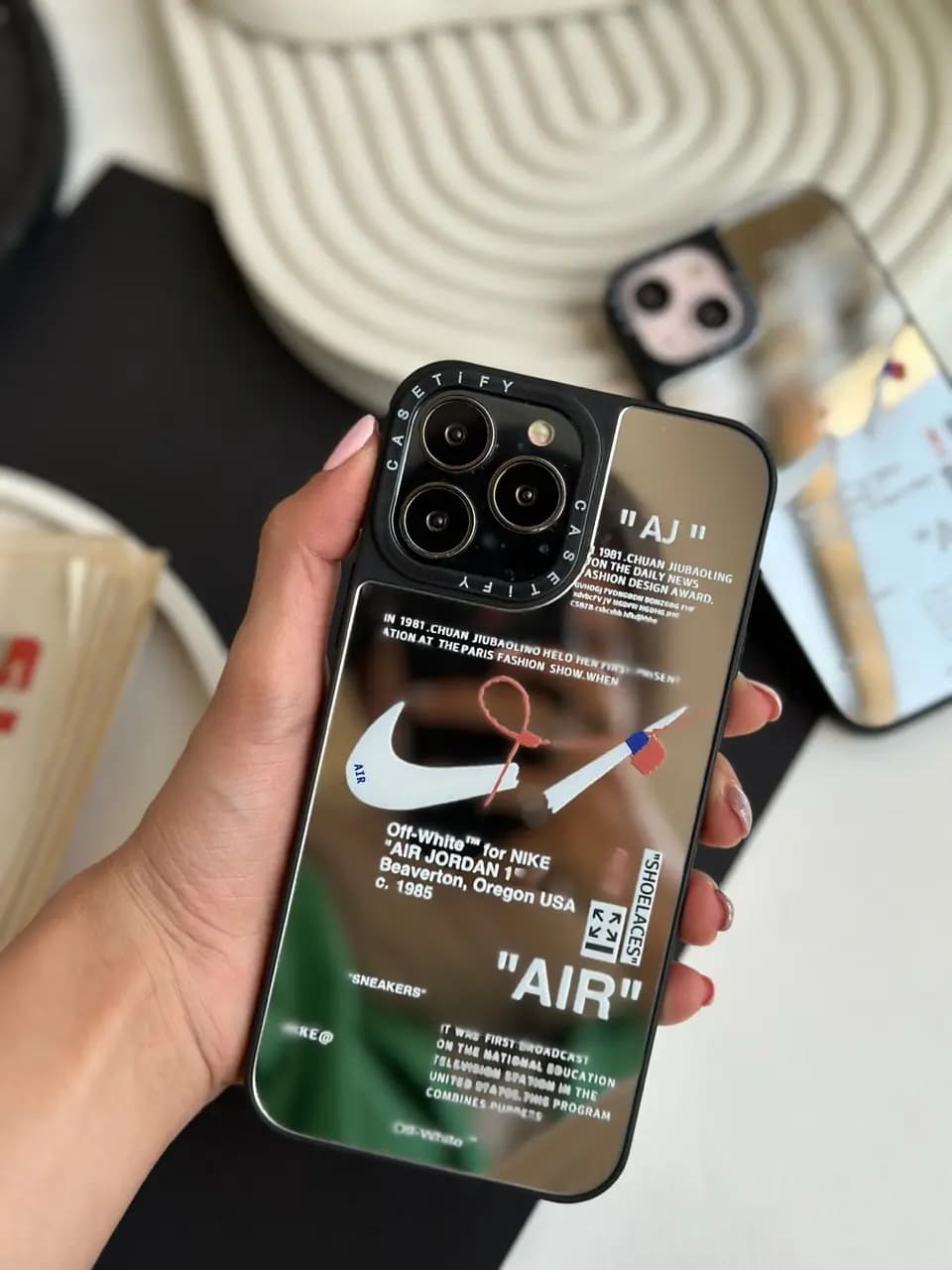 قاب Nike آینه ای (کدC1294) — تصویر ۳