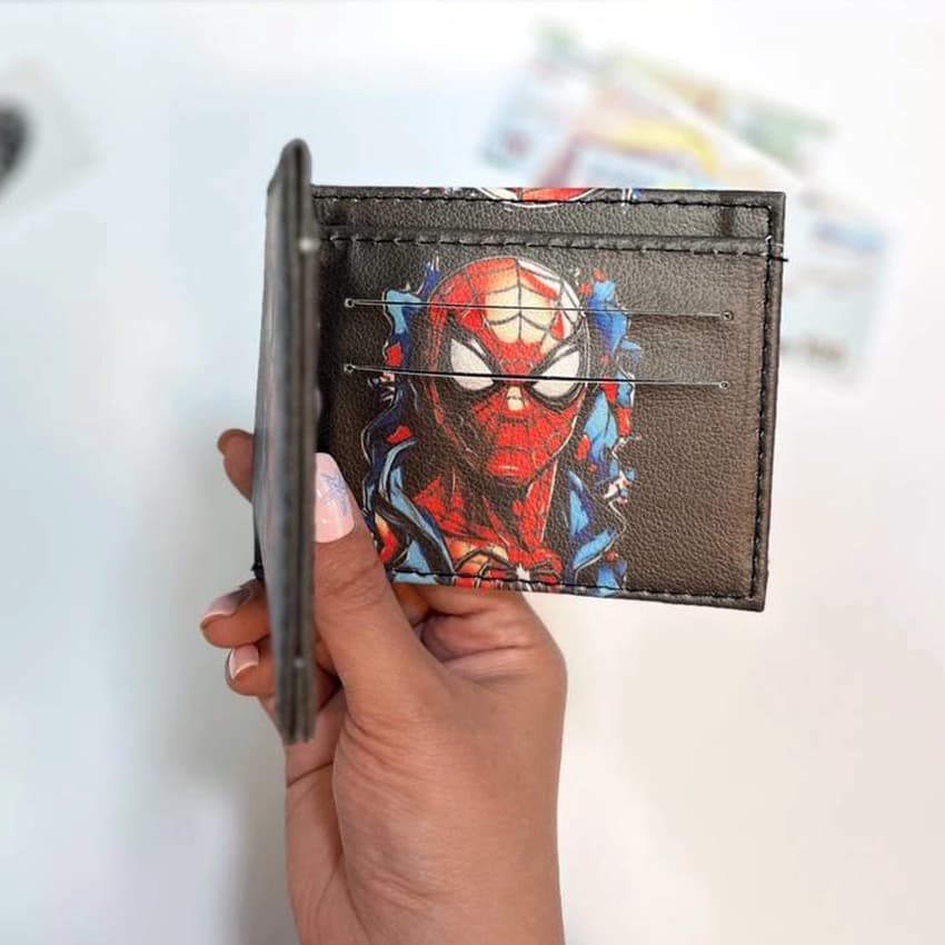 کیف پول چرمی طرح اسپایدر من Spider Man Red — تصویر ۲