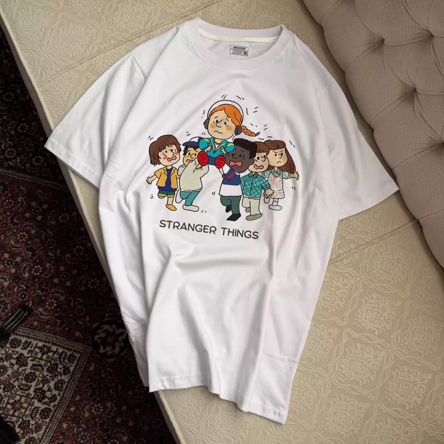 تیشرت نخ پنبه طرح Stranger Things Snoopy