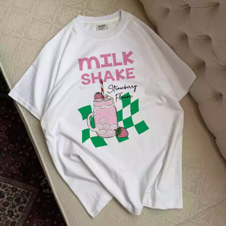 تیشرت نخ پنبه سفید طرح میلک شیک توت فرنگی (Milk Shake)