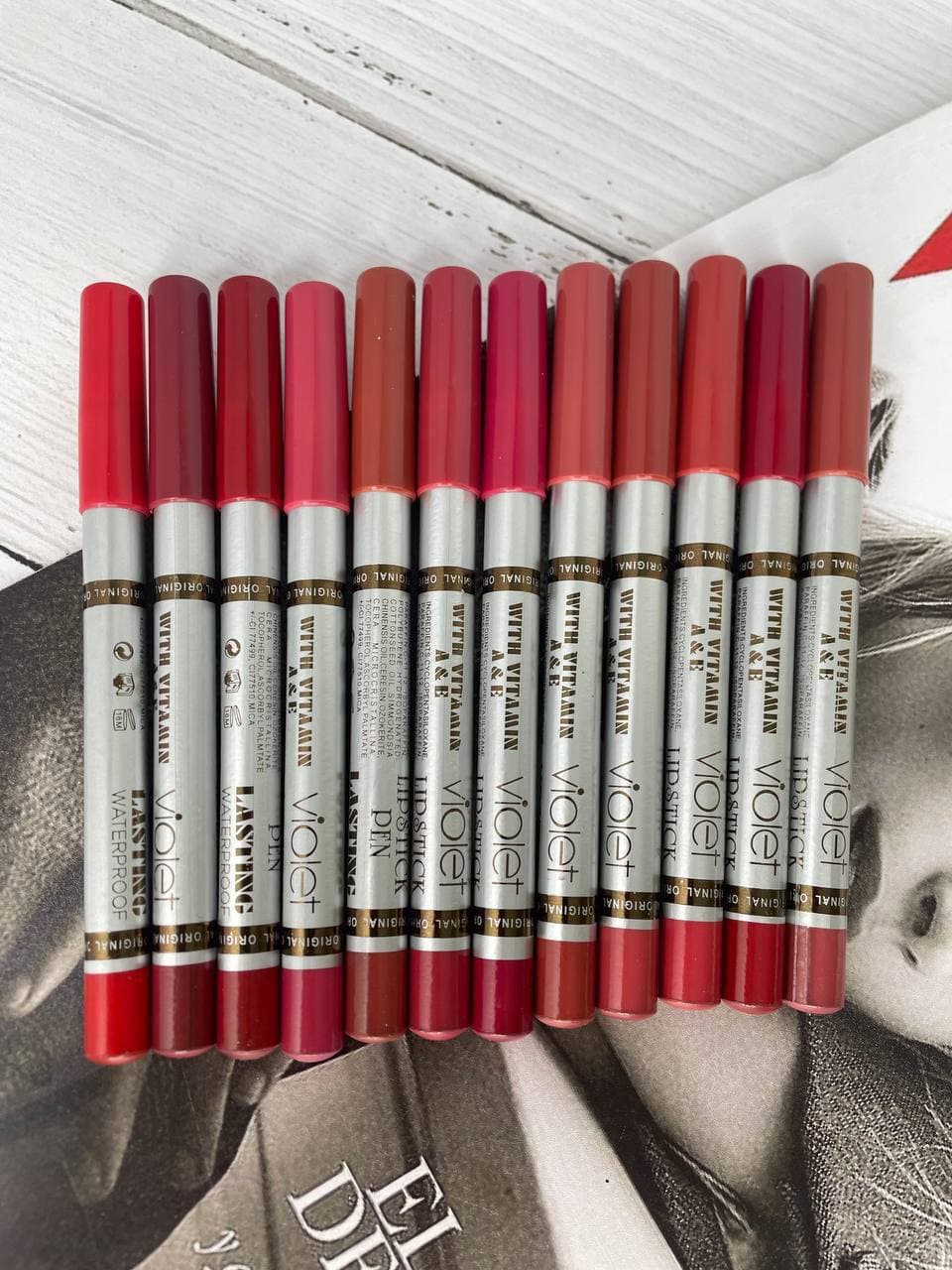 پک 12 تایی رژلب مدادی پوکه نقره ای ویولت violet — تصویر ۲