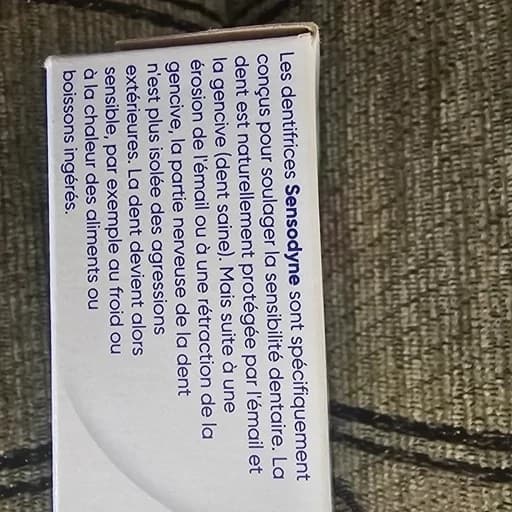 خمیر دندان Sensodyne (سنسوداین) مخصوص دندانهای حساس ساخت اسلواکی 75 میل سفید کننده و جرم گیر قوی مدل Douce Blancher — تصویر ۲